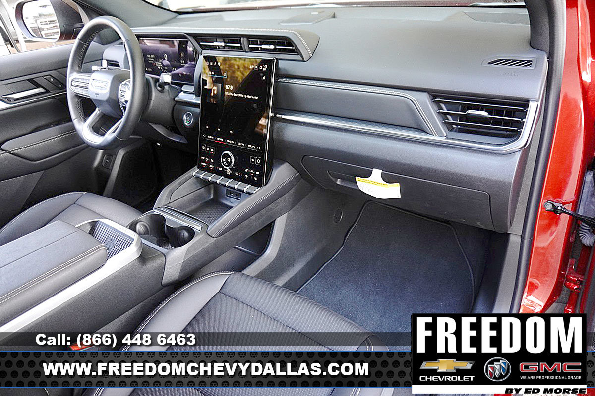 New 2026 GMC Terrain Elevation w/ Elevation Premium Package FWD image 12
