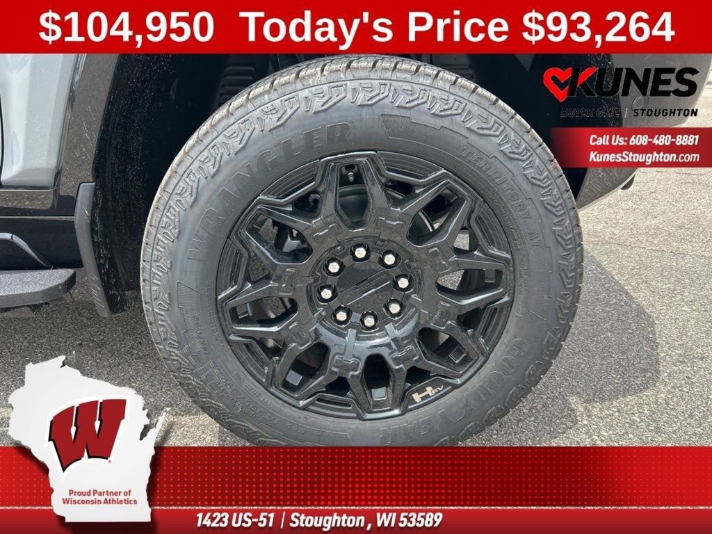 New 2025 GMC Hummer EV 2X w/ LPO, Dark Essentials Package AWD/4WD image 22