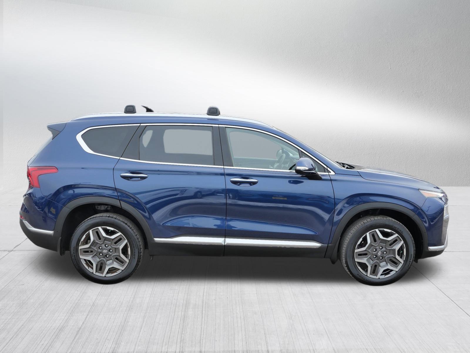 Certified 2022 Hyundai Santa Fe Limited image 8