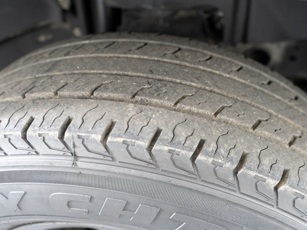 Used 2018 Jeep Wrangler Unlimited Sport image 28