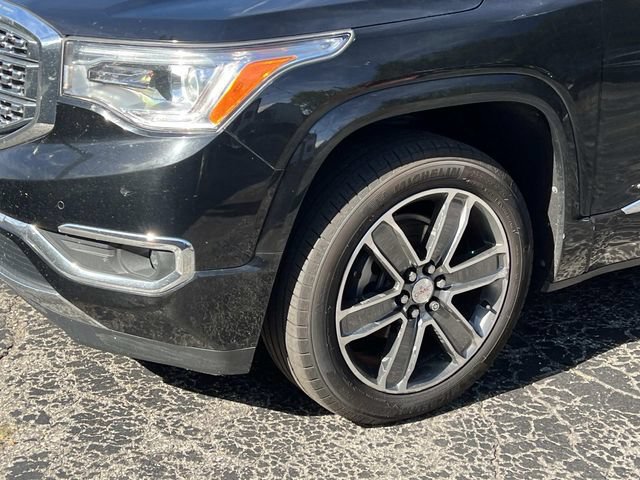 Used 2019 GMC Acadia Denali w/ Technology Package AWD/4WD image 6