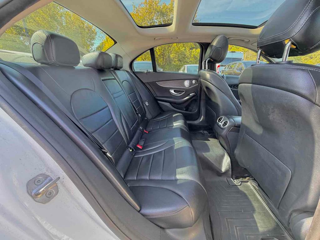 Used 2017 Mercedes-Benz C 300 4MATIC Sedan image 17