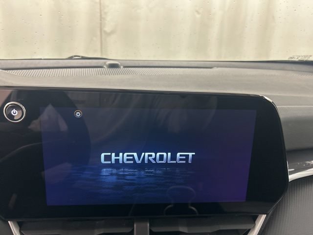 Used 2025 Chevrolet Equinox LT AWD/4WD image 13