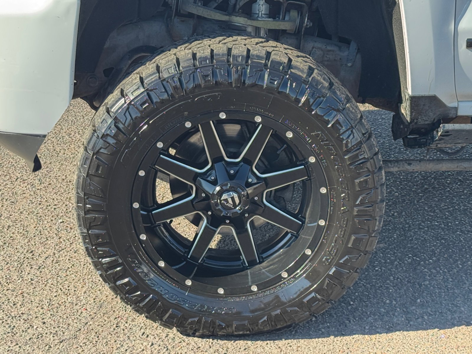 Used 2018 Chevrolet Silverado 3500 LTZ image 11
