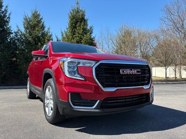 Used 2023 GMC Terrain SLE w/ Driver Convenience Package AWD/4WD image 10