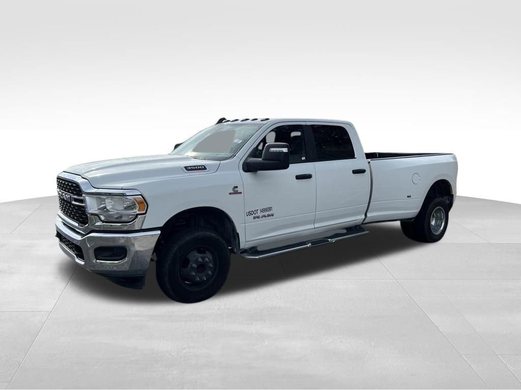 Used 2024 RAM 3500 Big Horn image 3