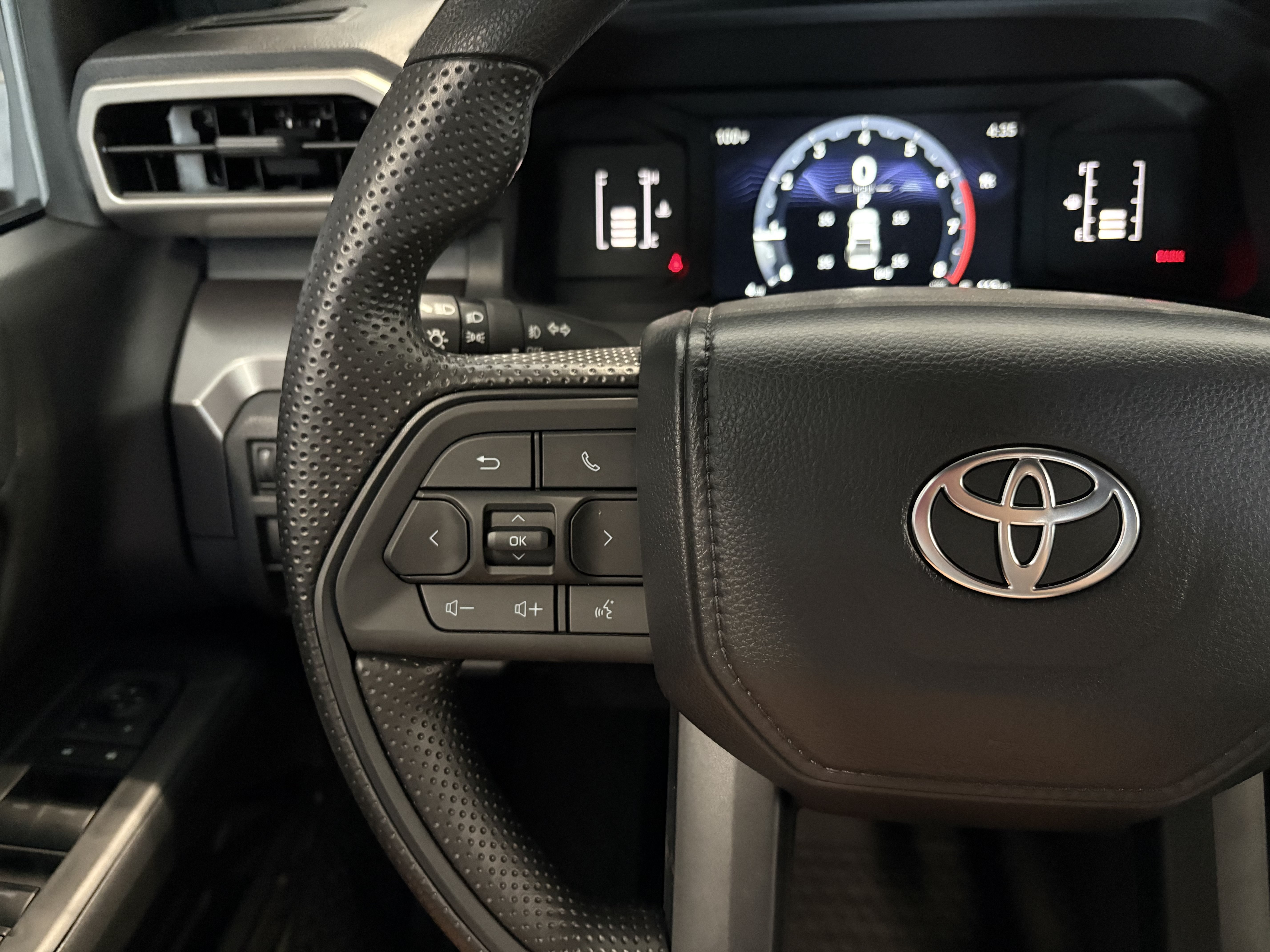 New 2026 Toyota Tacoma SR5 AWD/4WD image 22