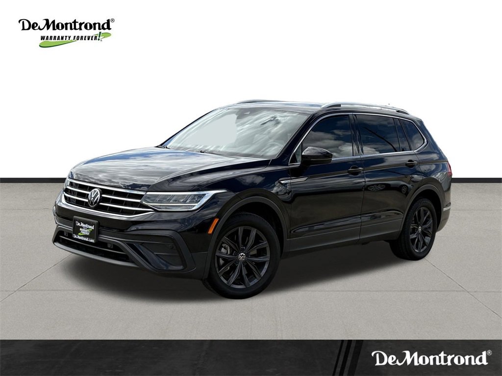 Used 2022 Volkswagen Tiguan SE image 1