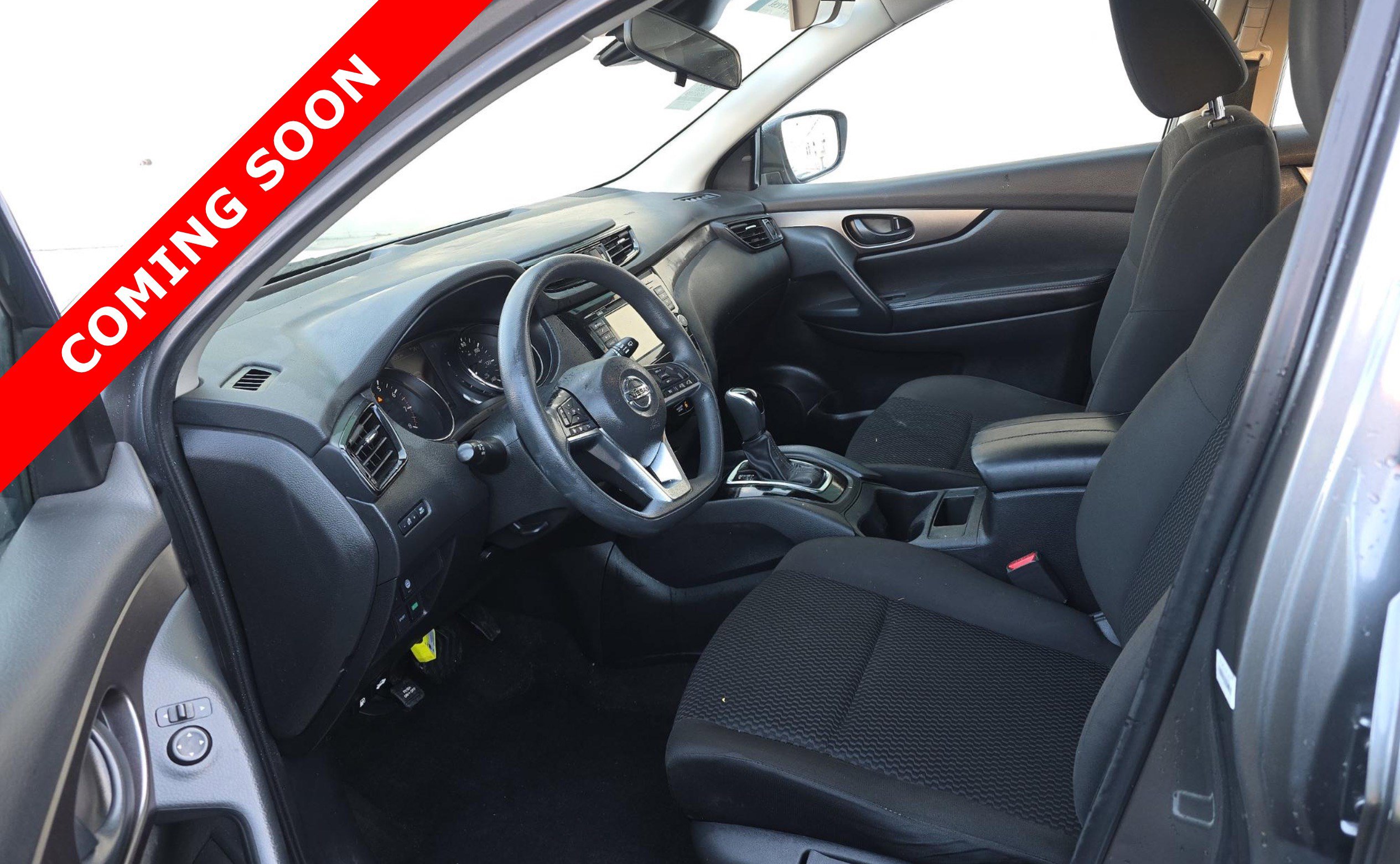 Used 2021 Nissan Rogue Sport S image 6