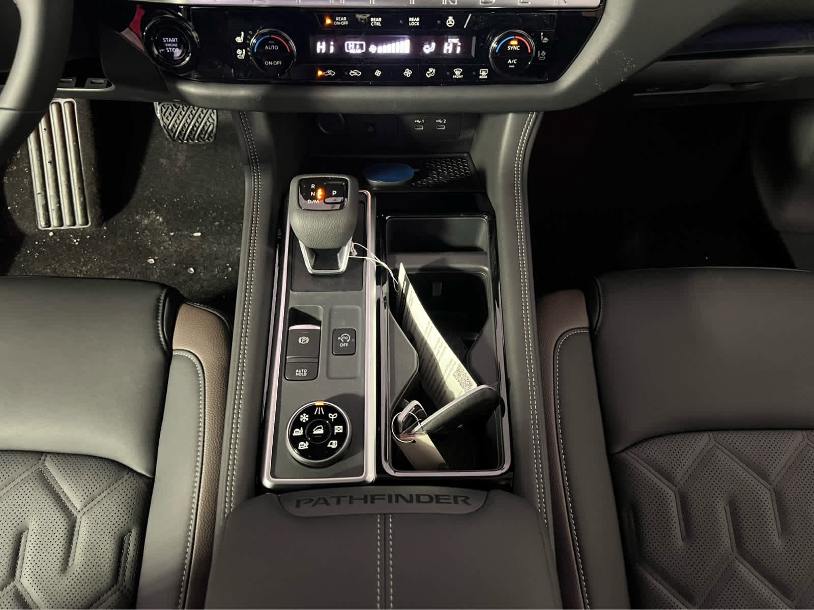 New 2026 Nissan Pathfinder Platinum image 10