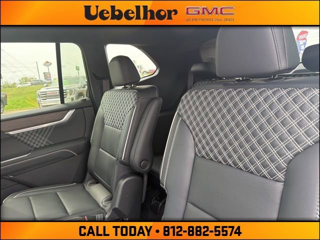 New 2026 GMC Acadia Denali w/ Super Cruise Package image 19
