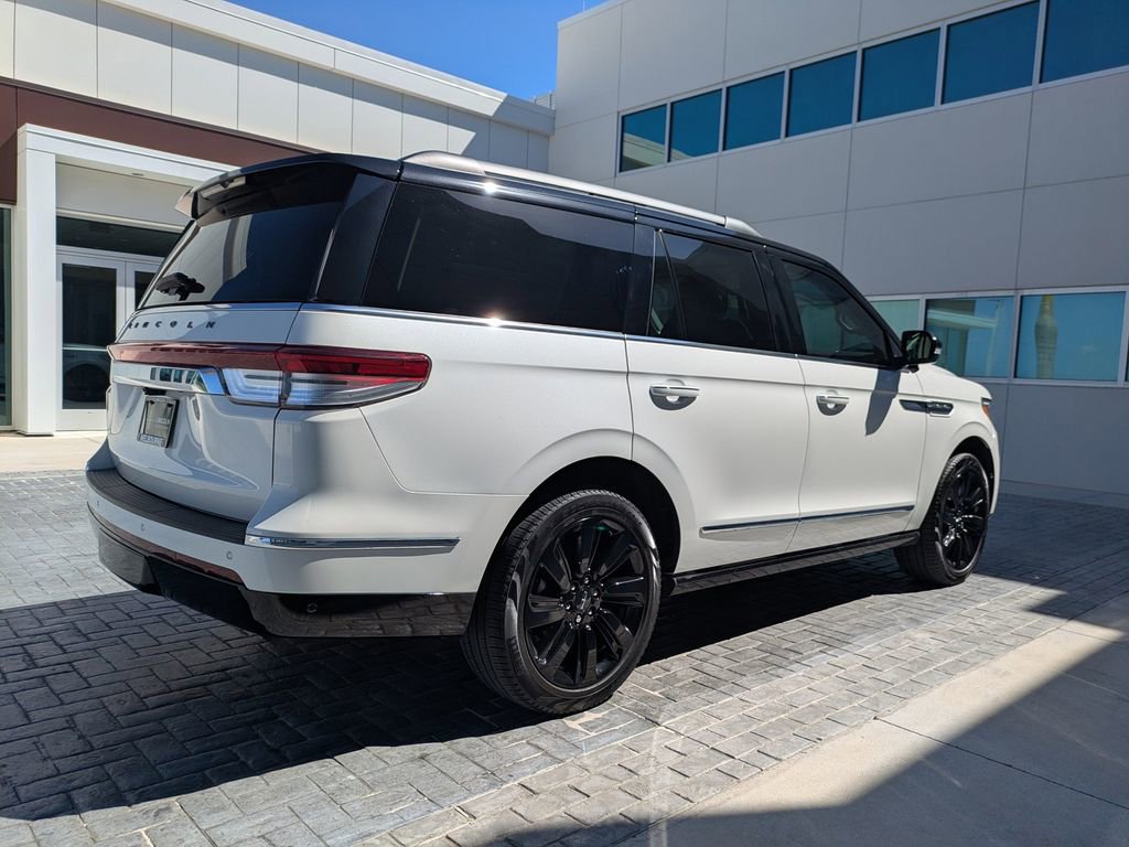 Certified 2023 Lincoln Navigator Black Label image 5