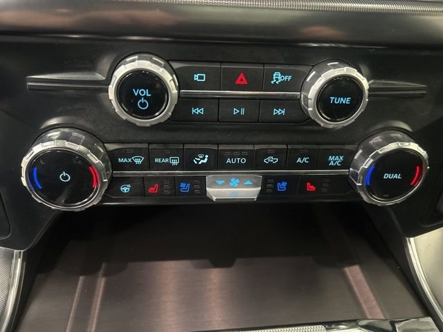 Used 2025 Ford F150 Platinum w/ Equipment Group 702A High image 14