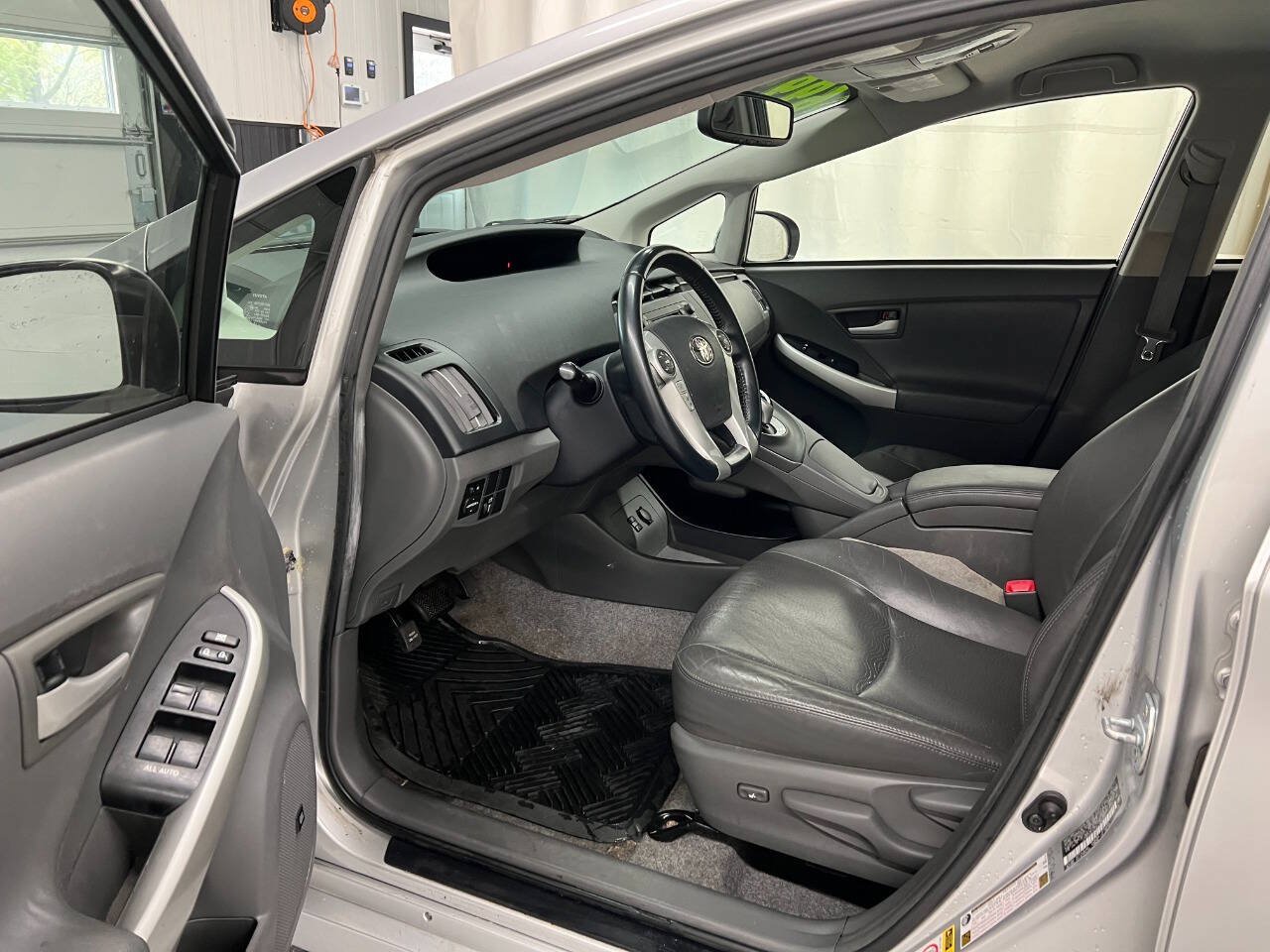 Used 2010 Toyota Prius Four FWD image 7