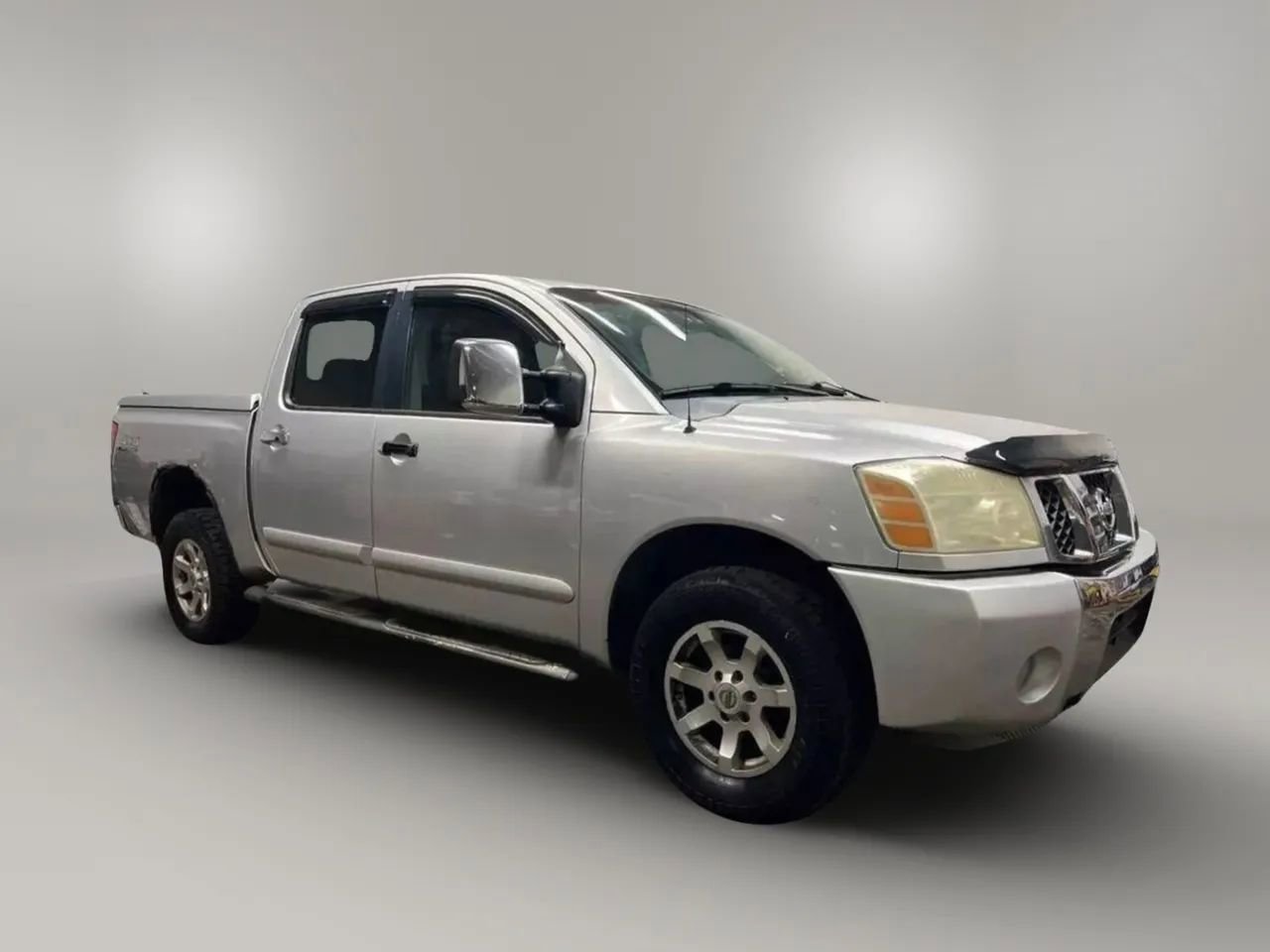 Used 2004 Nissan Titan LE w/ (SAB) Side-Airbag Pkg image 7
