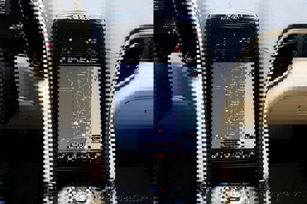 Used 2022 Ferrari Roma image 38