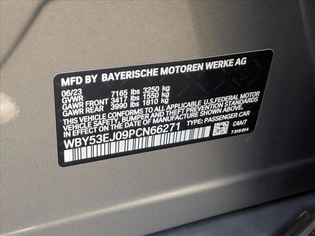 Certified 2023 BMW i7 xDrive60 image 24