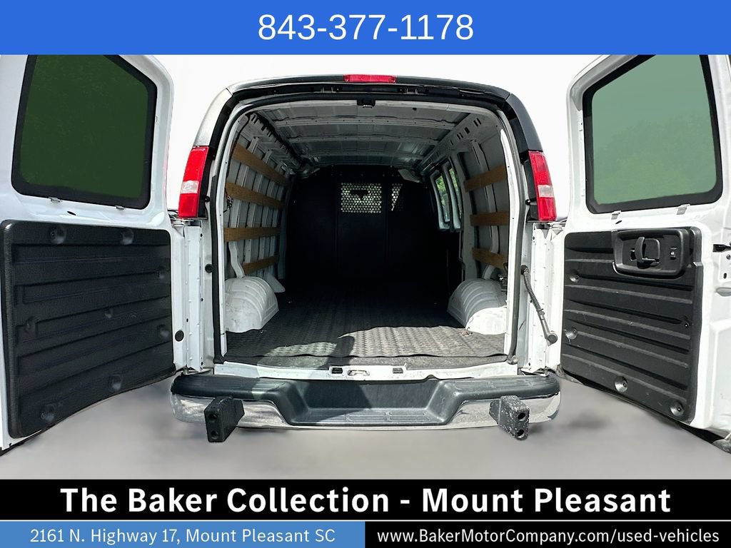 Used 2023 GMC Savana 2500 w/ Driver Convenience Package RWD image 22