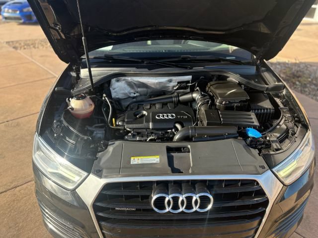 Used 2018 Audi Q3 2.0T Premium AWD/4WD image 3
