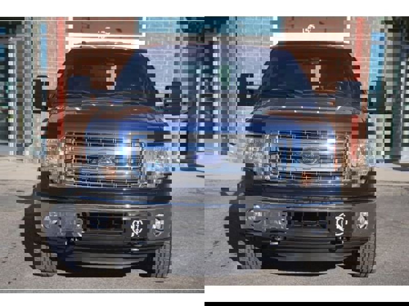 Used 2014 Ford F150 XLT w/ Equipment Group 302A Luxury image 2