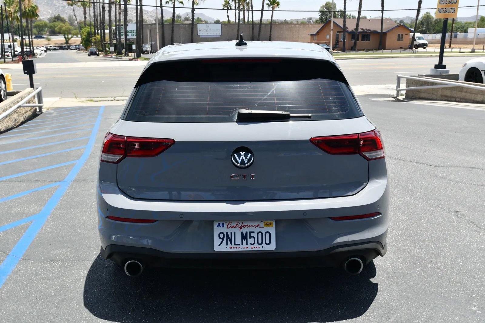 Used 2022 Volkswagen GTI SE FWD image 6