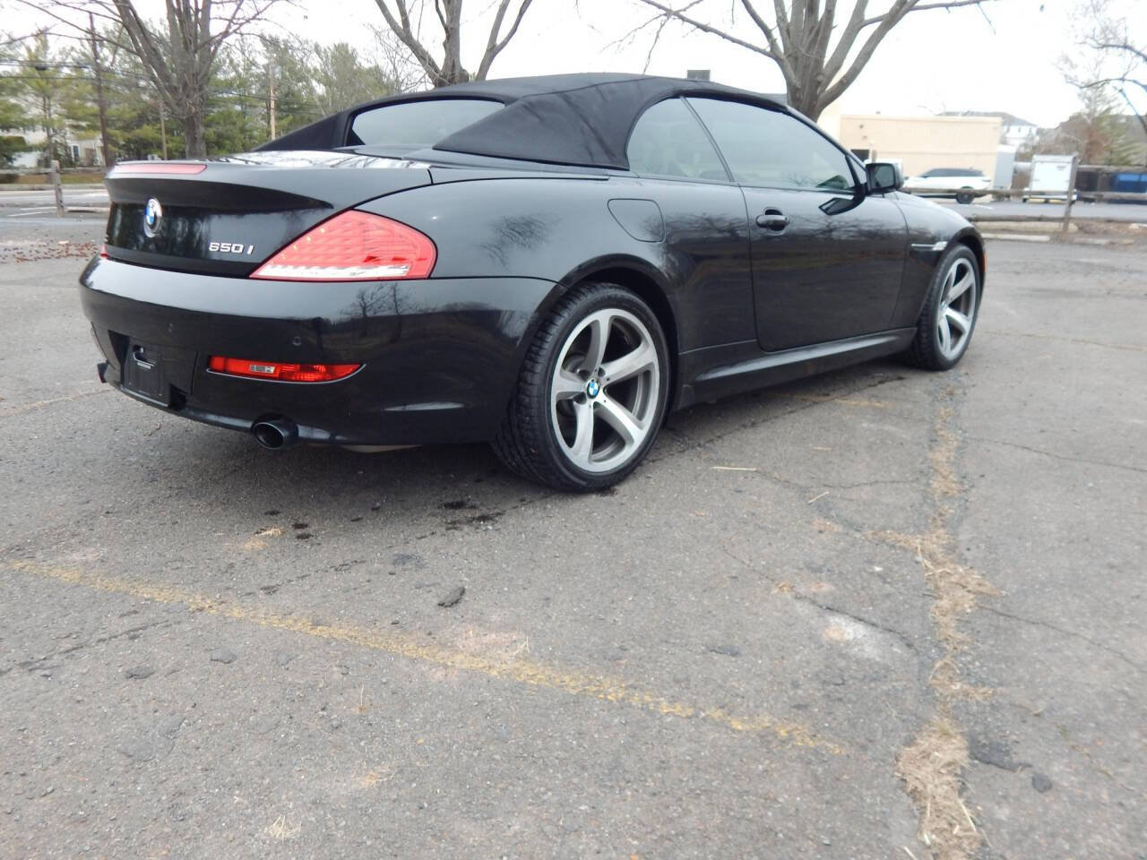 Used 2009 BMW 650i Convertible RWD image 4