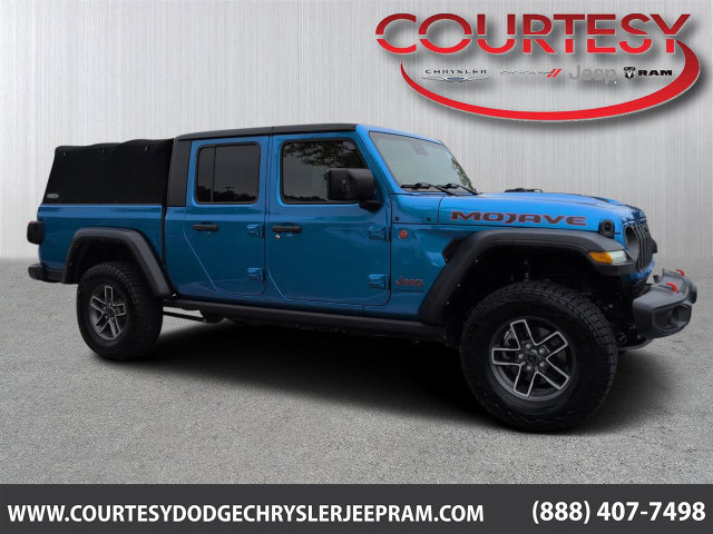 Used 2024 Jeep Gladiator Mojave w/ Technology Group AWD/4WD image 1