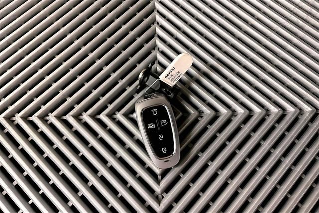 Used 2025 Hyundai Palisade XRT image 11