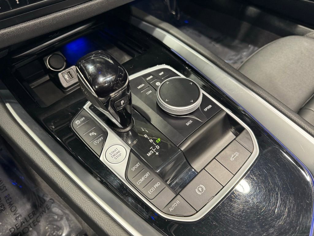 Used 2025 BMW Z4 sDrive30i w/ Premium Package image 10