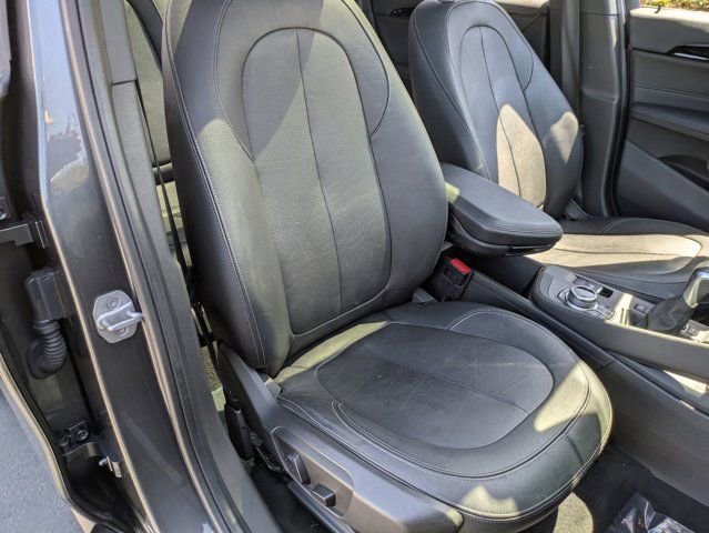 Used 2018 BMW X1 xDrive28i AWD/4WD image 30