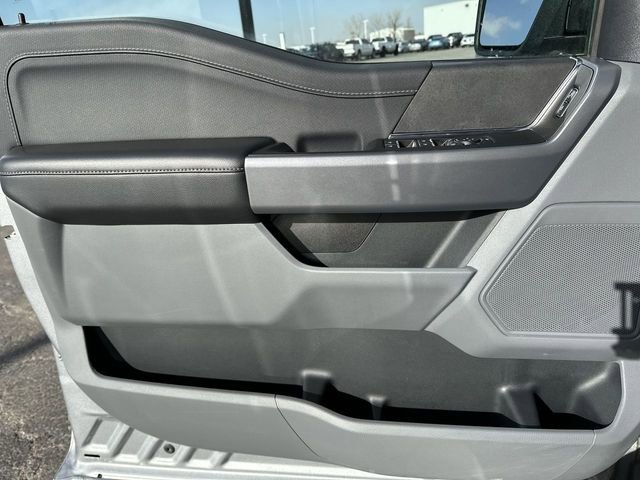 Used 2025 Ford F150 XLT w/ Equipment Group 301A Standard image 22