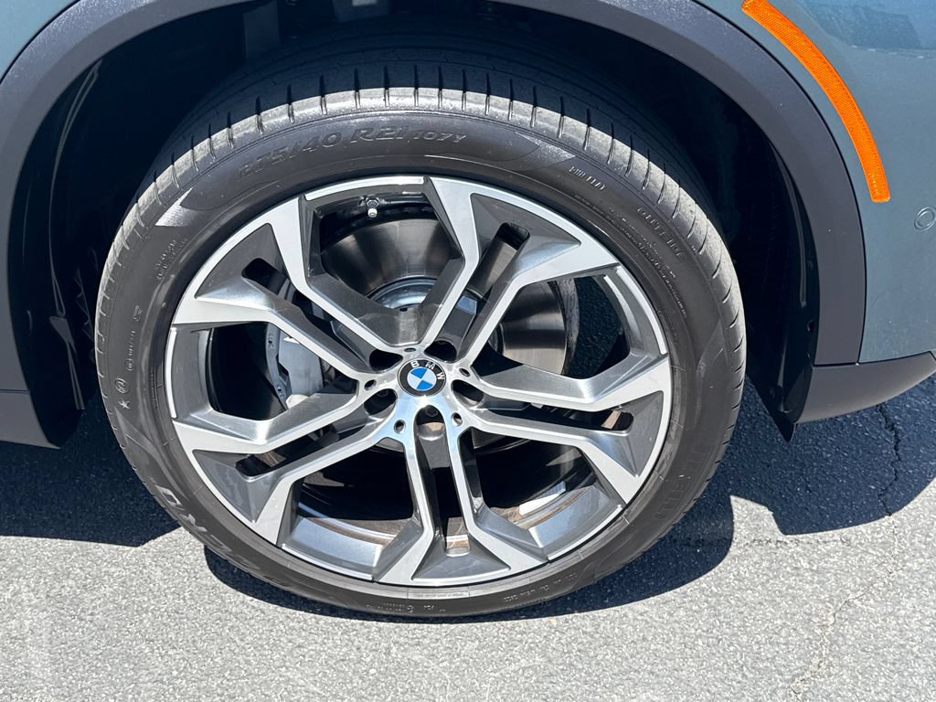 Used 2024 BMW X5 sDrive40i w/ Premium Package RWD image 7