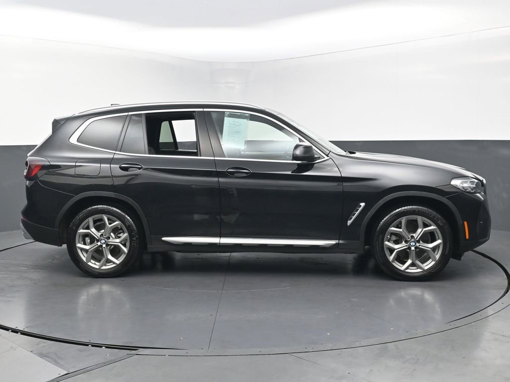 Used 2024 BMW X3 xDrive30i AWD/4WD image 5
