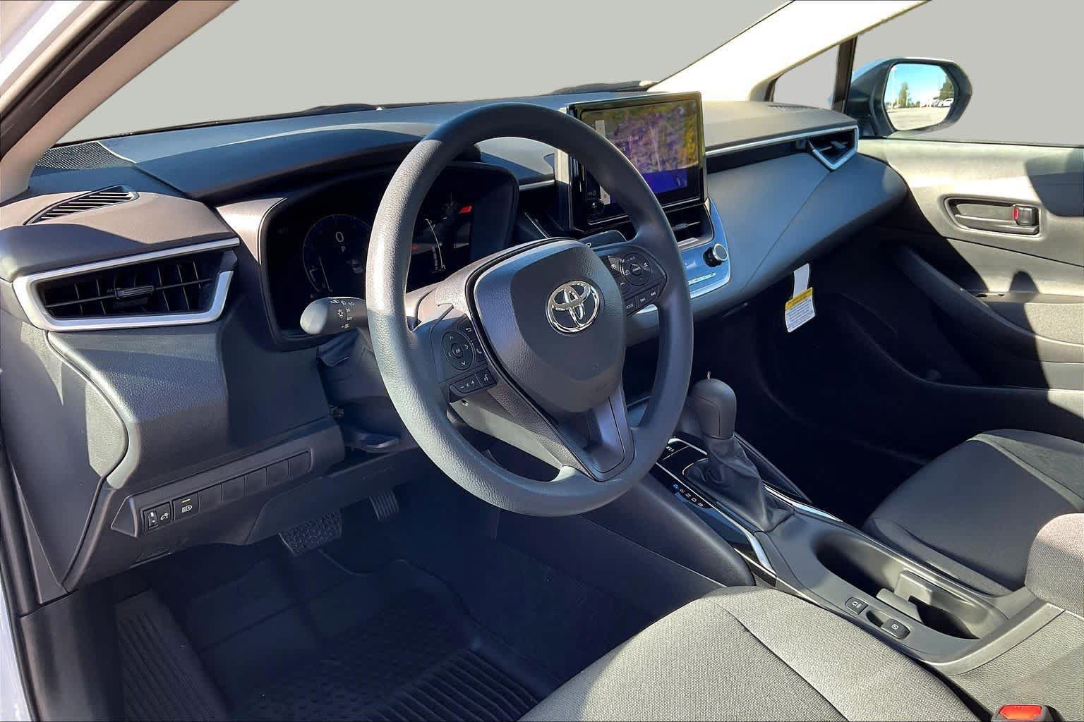 New 2027 Toyota Corolla LE FWD image 8