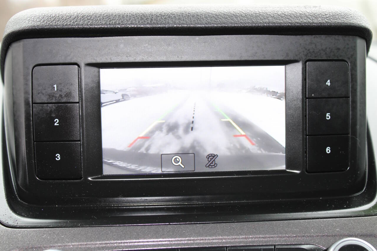 Used 2019 Ford Transit Connect XL image 8