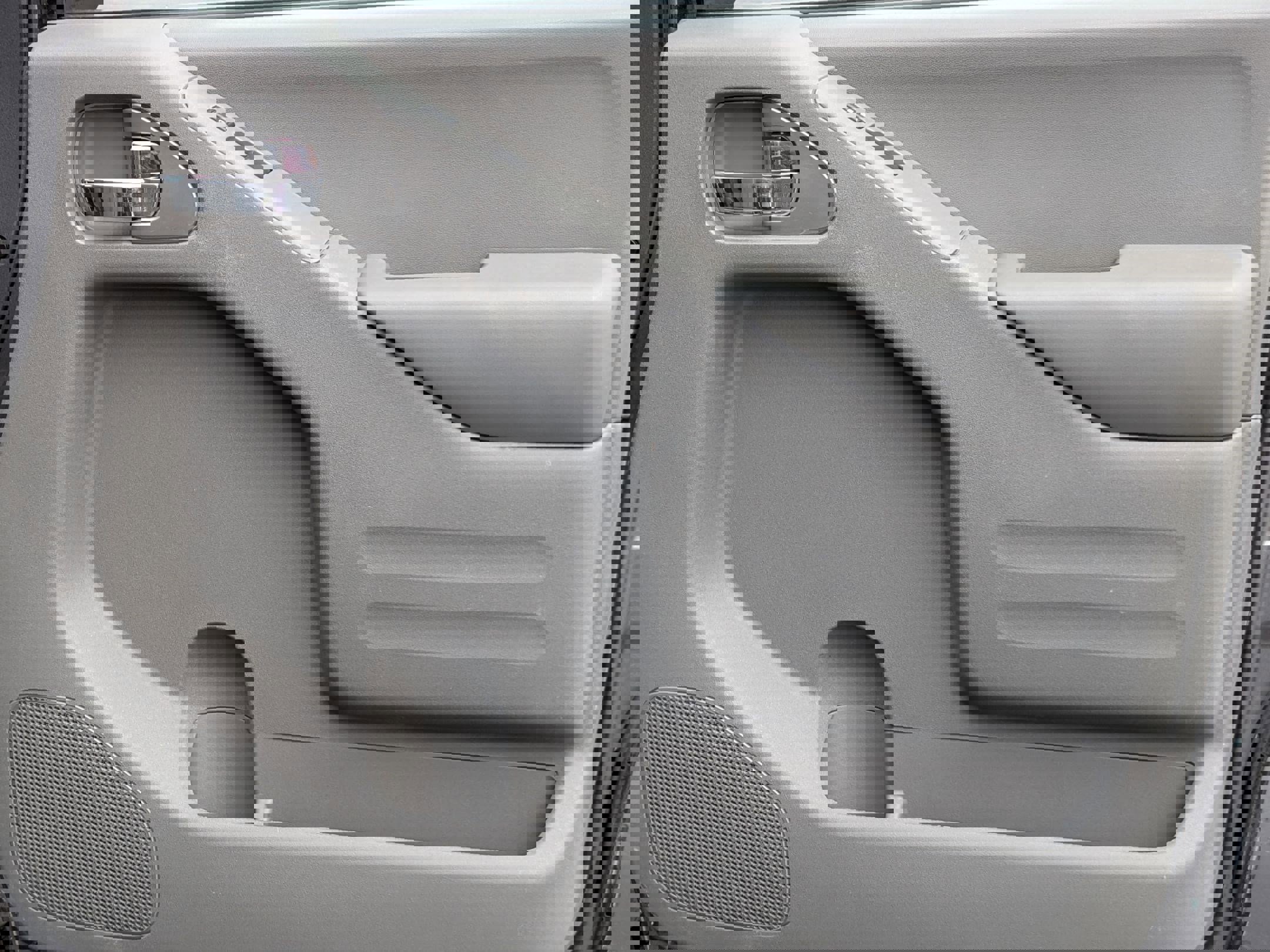 Used 2017 Nissan Frontier SV w/ SV Value Truck Package image 28