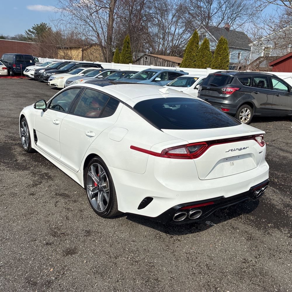 Used 2019 Kia Stinger GT2 image 4