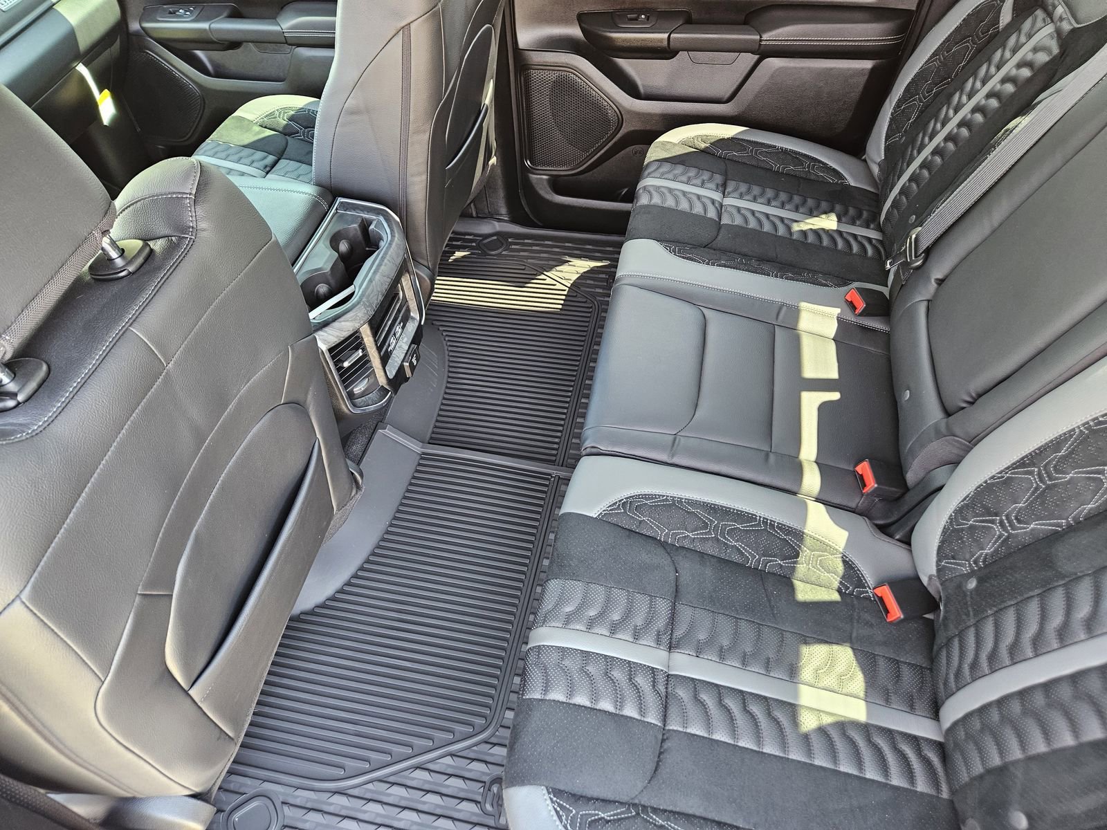 New 2025 RAM 1500 Big Horn AWD/4WD image 24