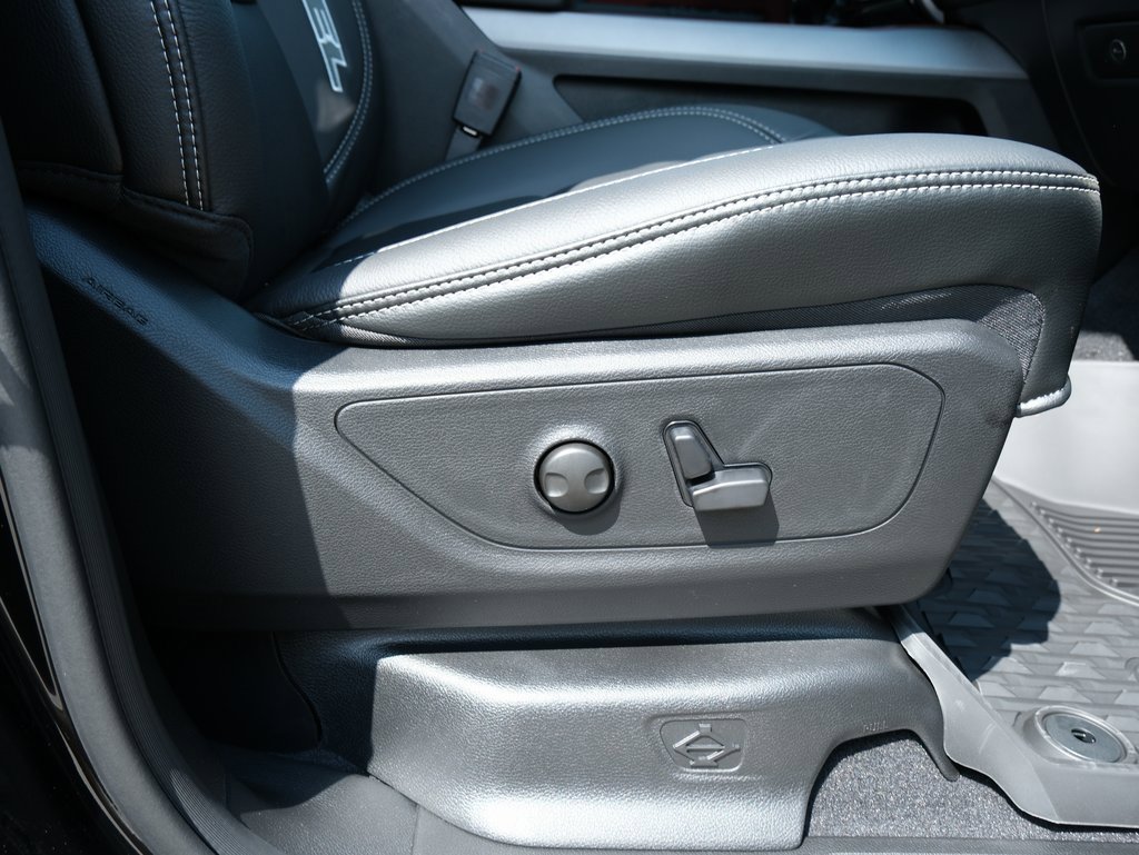 New 2026 RAM 1500 Rebel w/ Rebel Level 2 Equipment Group image 34
