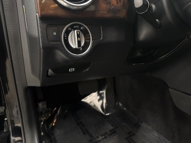 Used 2013 Mercedes-Benz GLK 250 BlueTEC 4MATIC image 8