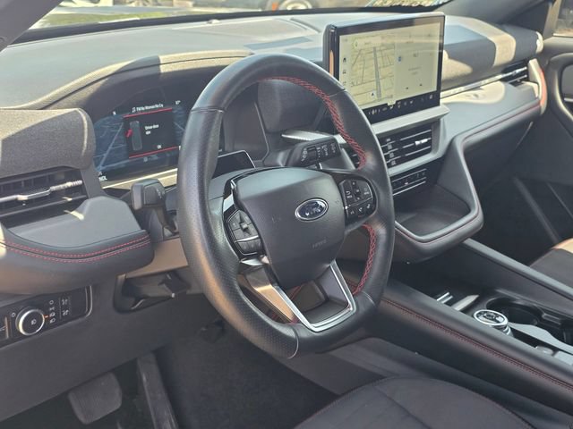 Certified 2025 Ford Explorer ST-Line AWD/4WD image 7