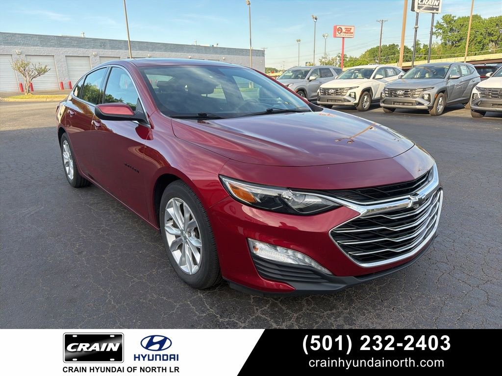 Used 2020 Chevrolet Malibu LT FWD image 1