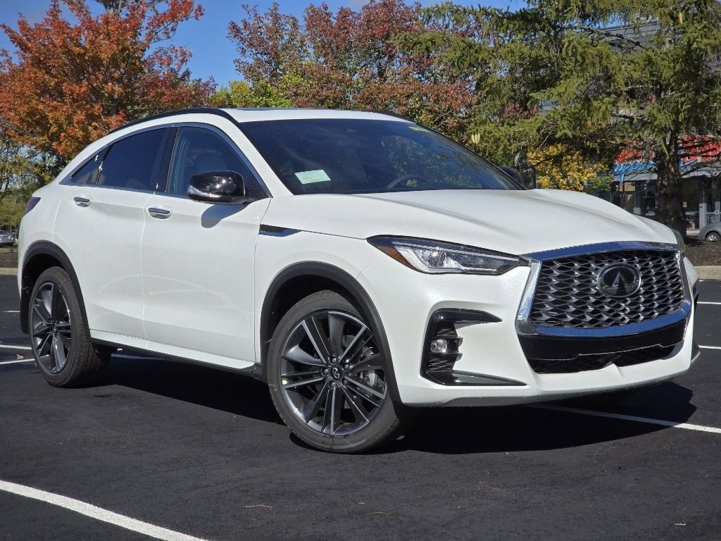 Certified 2025 INFINITI QX55 Luxe w/ Cargo Package video 1