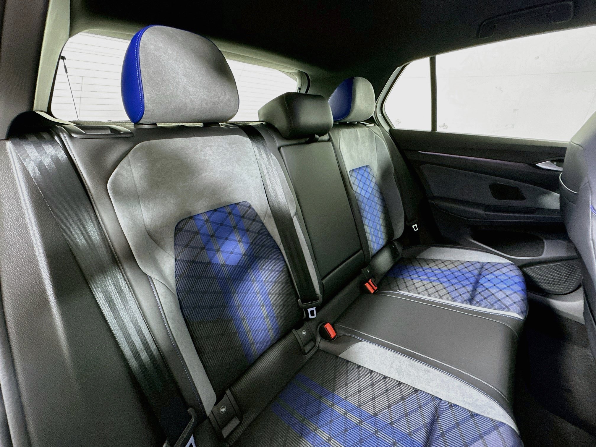 New 2026 Volkswagen Golf w/ Euro Style Package AWD/4WD image 27