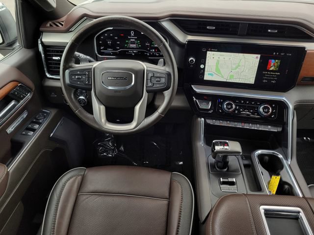 Used 2022 GMC Sierra 1500 Denali w/ Denali Reserve Package AWD/4WD image 13