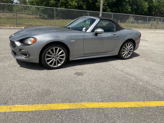 Used 2017 FIAT 124 Spider Lusso image 6