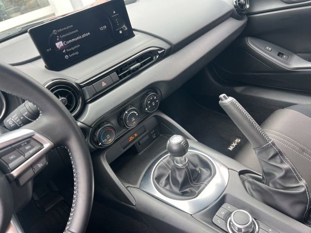 Used 2024 MAZDA MX-5 Miata Sport image 21