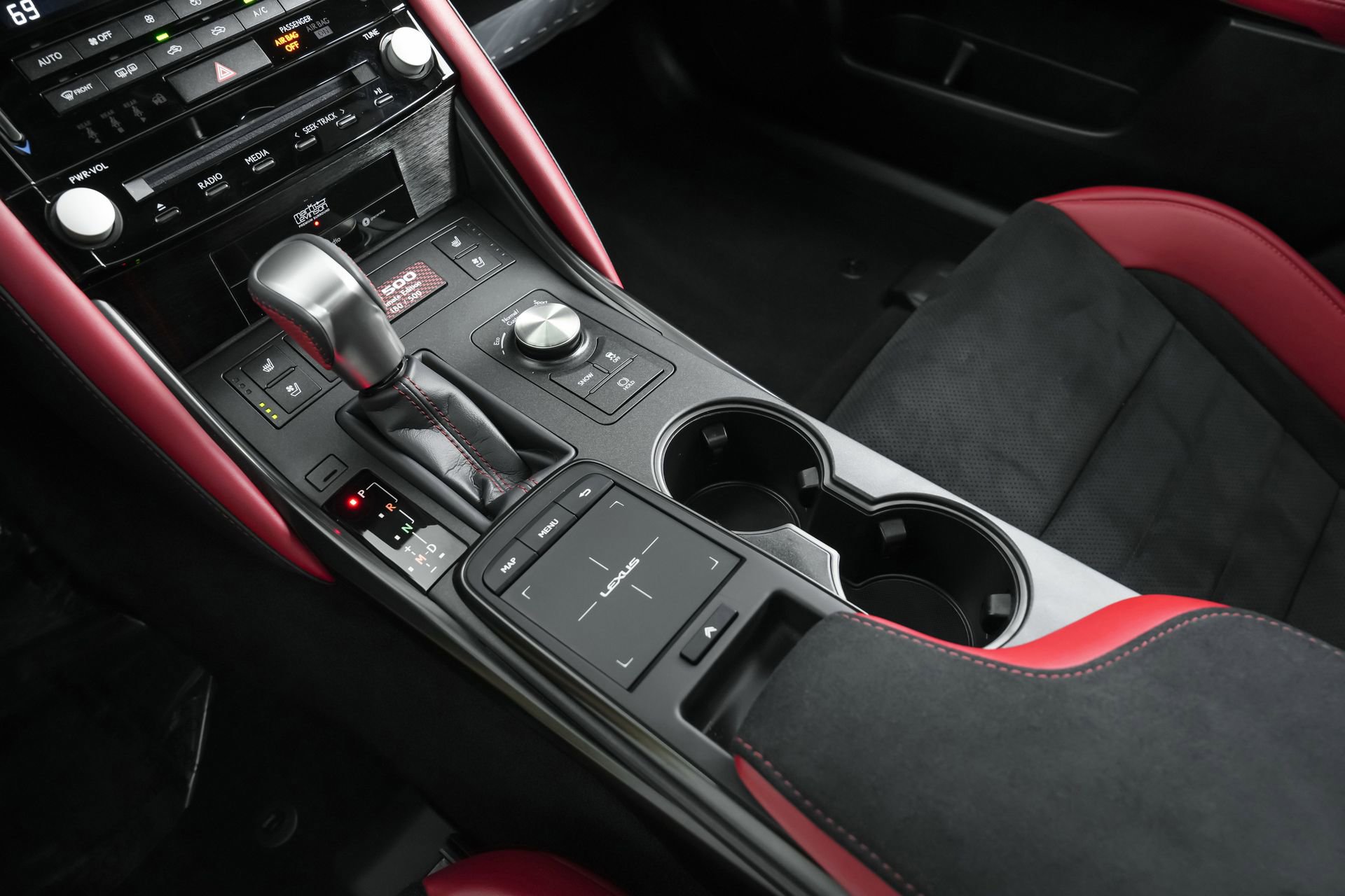 Used 2025 Lexus IS 500 w/ F-Sport Performance image 20