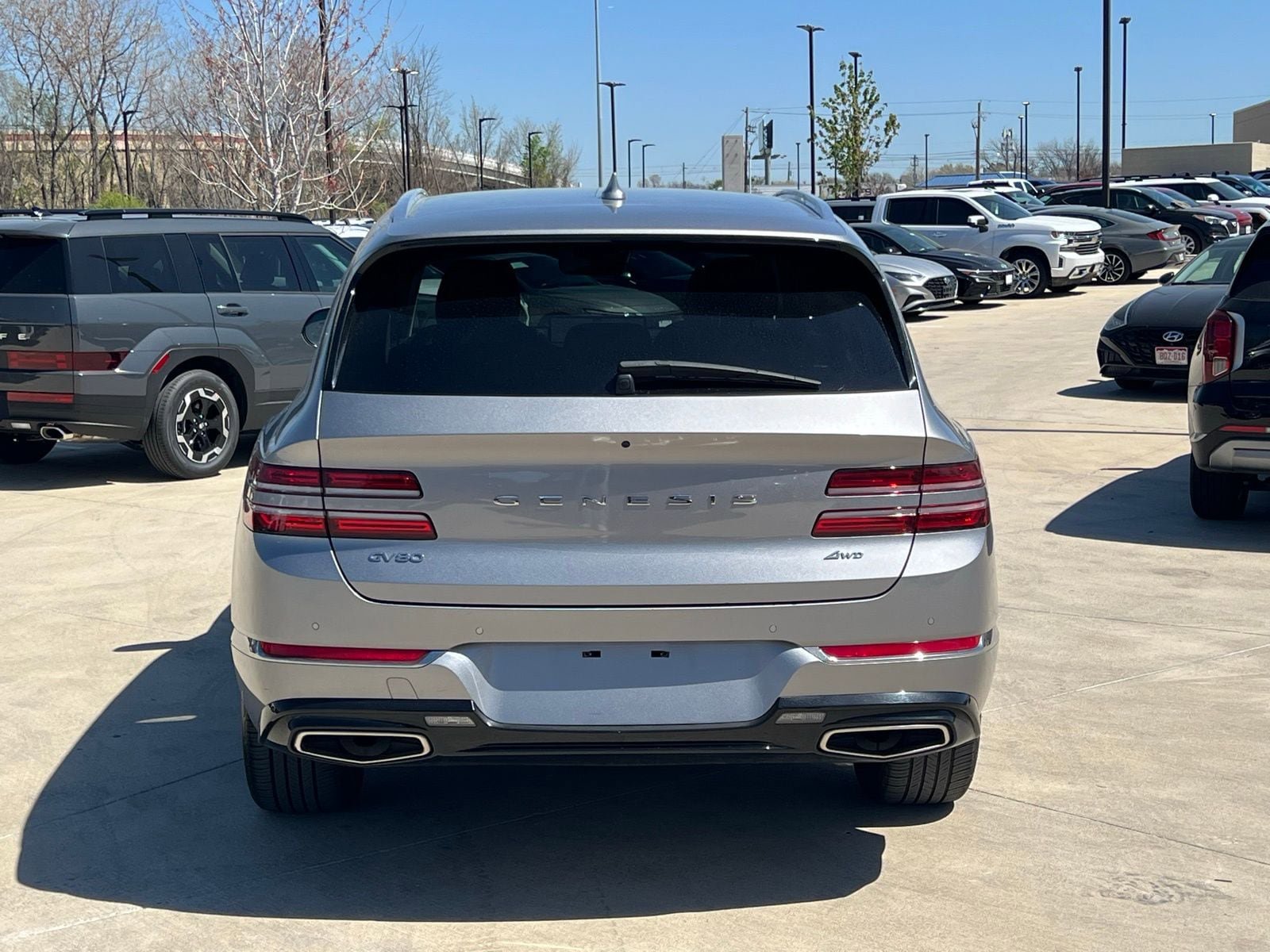 Used 2024 Genesis GV80 2.5T AWD/4WD image 11