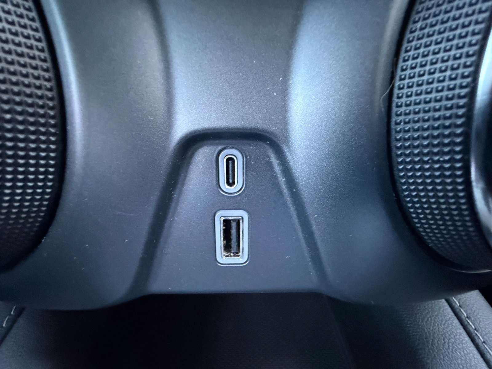 Used 2024 Chevrolet Blazer LT image 30